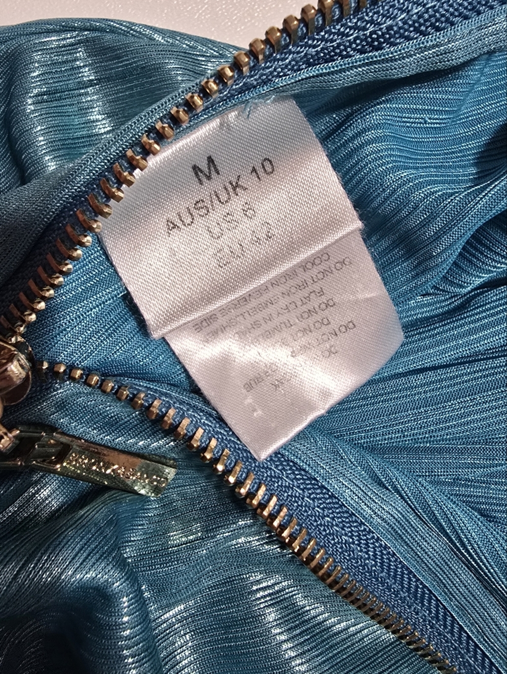 Bronx and Banco Romi Metallic Gown A-line Sleeveless V-neck Size M - Picture 12 of 14